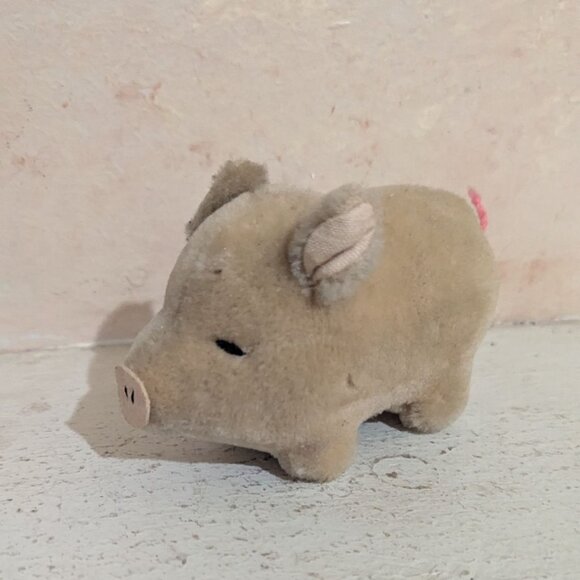 Vintage Dakin Plush Pig Toy Beige Stuffed Animal With Pink Tail 4 .5" 1981 - Picture 2 of 8